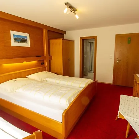 Bed and breakfast Haus Josef *