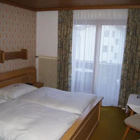 Haus Josef Bed and breakfast *