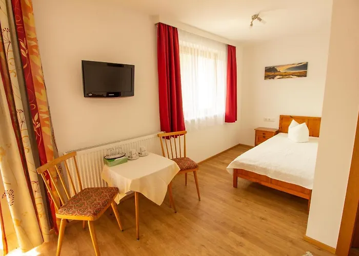 Haus Josef Bed and breakfast *