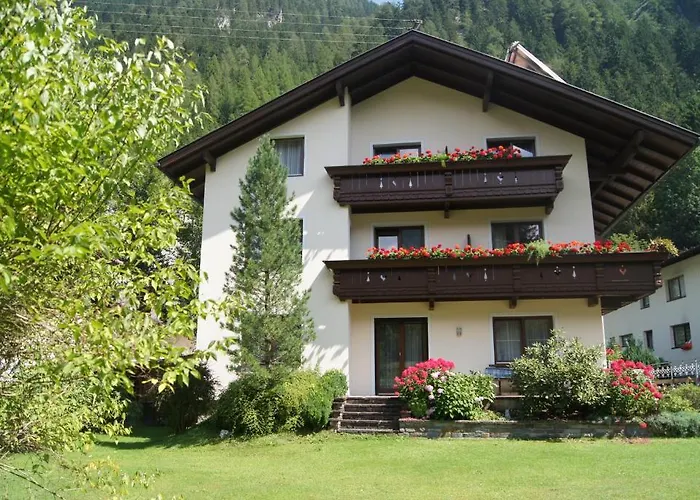 Bed and breakfast Haus Josef Mayrhofen