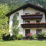 Bed and breakfast Haus Josef Mayrhofen